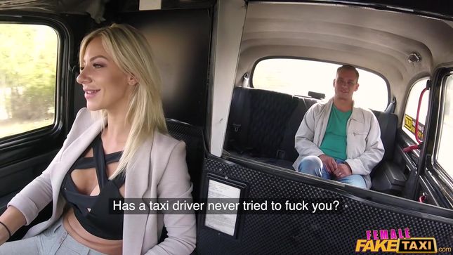 Женщина водитель поимела пассажира в такси